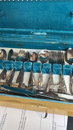 COMMUNITY WHITE ORCHID SILVERPLATE 1953