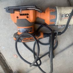 RIDGID SANDER 