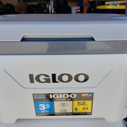 Igloo Latitude 52 Cooler
