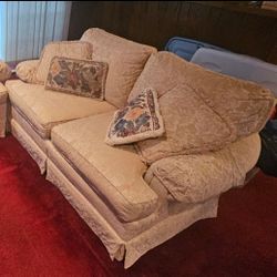 2 Vintage Ivory Floral Demask Print Love Seats