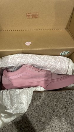 Old skool vans size 8.0 woman’s