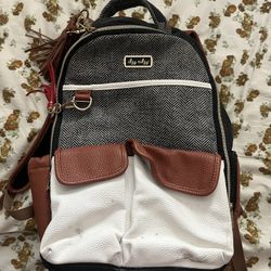 Itzy Ritzy Diaper Bag