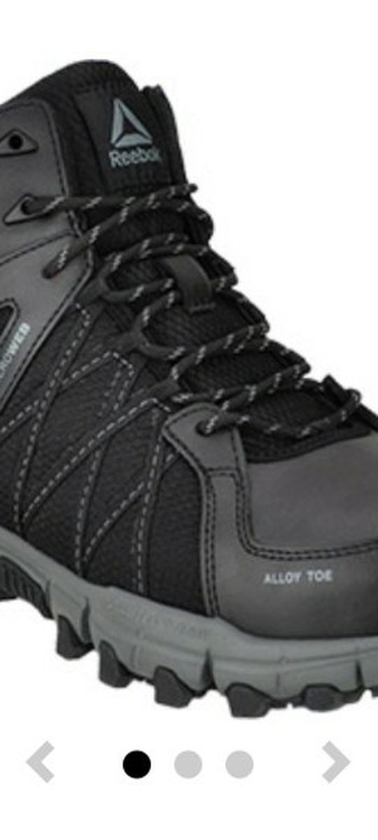 Brand New Reebok Size 10 Wide Work Boot, Alloy Toe, Waterproof