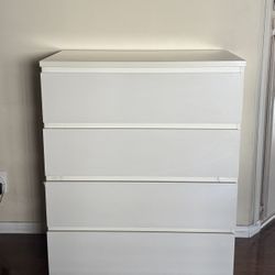 IKEA Dresser 4-Drawer 