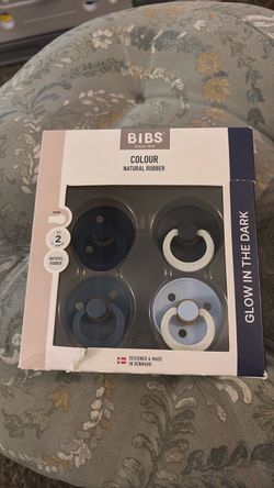 BIBS size 2 round nipple pacifiers- 4 pack