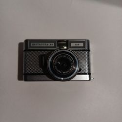 Instacora-F2 (also known as a rebadged Ilford Sportsman C Instant model) - Original Case Vintage