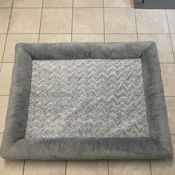Dog bed - new 