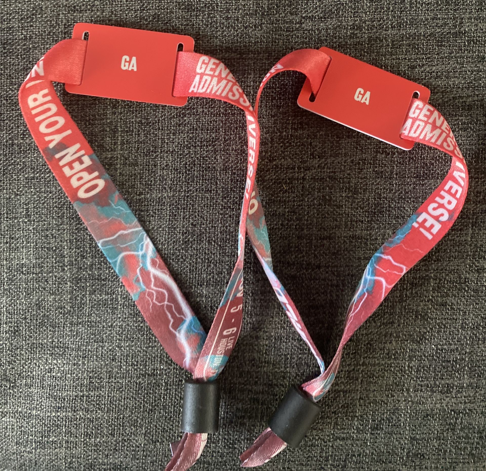 Astroworld Festival 2021 2 Day GA Wristbands IN HAND 