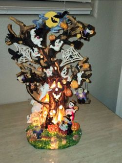Halloween Haunted Lighted Tree 16.5 Inch Tall