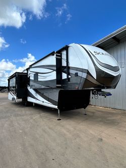 2025 Grand Design Solitude 417KB