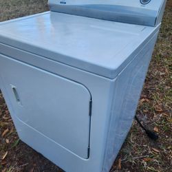 KENMORE SUPER CAPACITY ELECTRIC DRYER  - FREE DELIVERY AND INSTALLATION