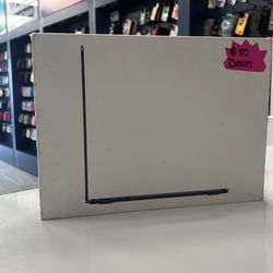 MacBook Air M3 16Ram 512gb  13in.