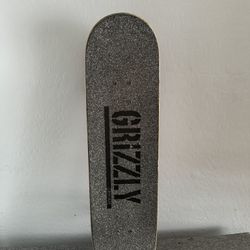 GRIZZLY  7.5"  Skateboard