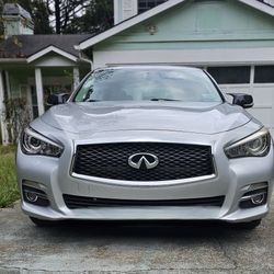 2015 Infiniti Q50
