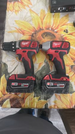 Milwaukee set like new