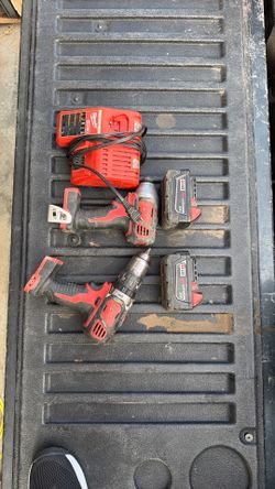 Milwaukee Drill Set