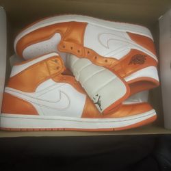 Jordan 1 Metallic Orange