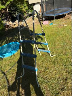 Above-Ground Pool Ladder