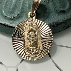 Virgin Mary Gold Plated Medallion Pendant 