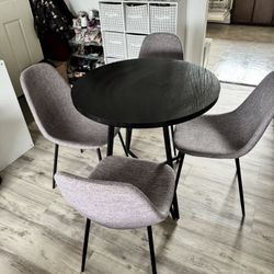 Dining Table And Chairs Set