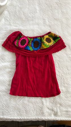 Folkloric red blouse