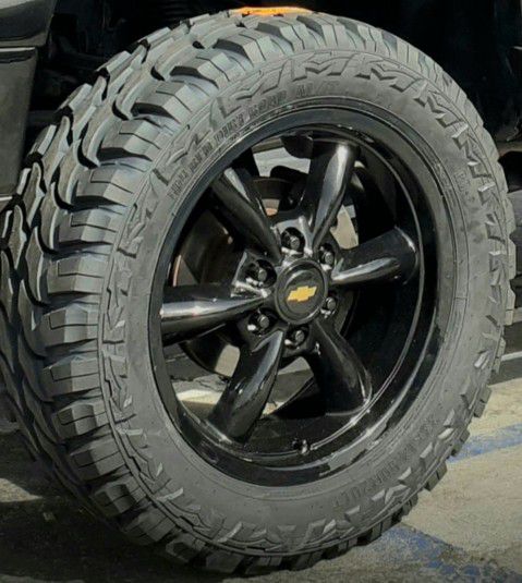 20" Chevy Silverado GMC Sierra Glossy BLACK Wheels & Tires 33" Off-Road Suburban Escalade Tahoe Yukon Rims Rines Setof4..FINANCING ..