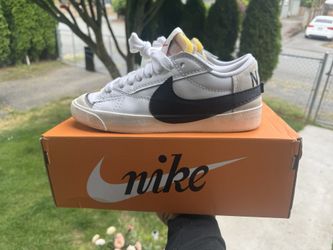 Nike Blazer Low Jumbo WoMen Size 9 