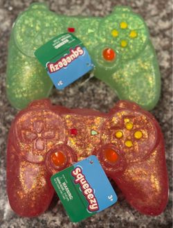Squeeezy Game controller squishy