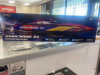 Pro boat Sonicwake 24" self righting Rc boat