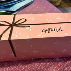 Gifta girl