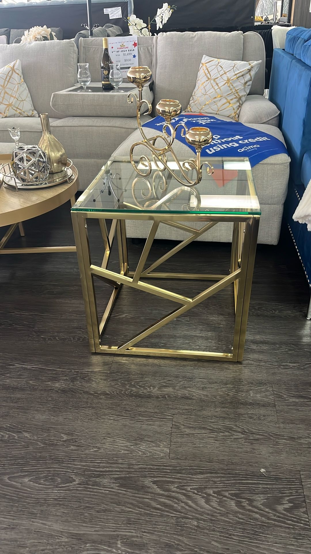 End Table 😍