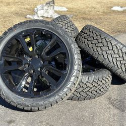 NEW Black 22” GMC Sierra Denali Wheels Chevy 6x5.5 rims Yukon Tahoe Suburban Tires Avalanche Escalade A/T Silverado