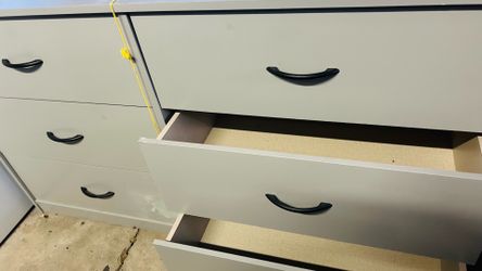 Dresser 6 drawers