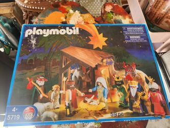 Vintage 2002 Playmobil Christmas with original box Complete NO.5719