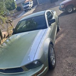 2005 Ford Mustang