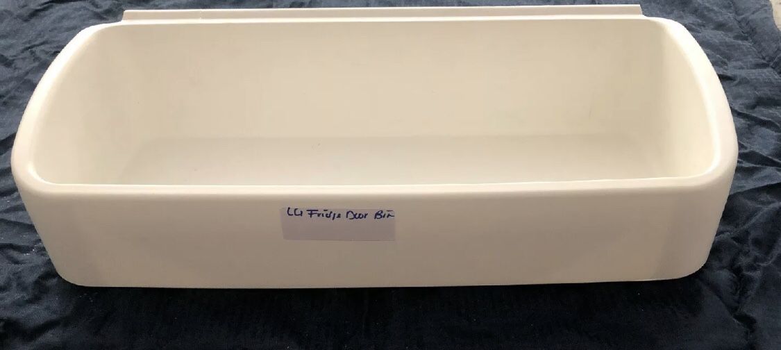 LG REFRIGERATOR DOOR BIN PART# 5004JJ1029A