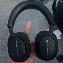 Bowers & Wilkins Px7 S2 Headphones 