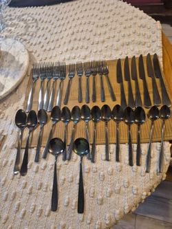 Set of 33 black matte stainless flatware