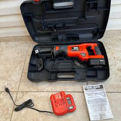 BLACK + DECKER Cordless Reciprocating Saw in Working Condition w/ Carrying Case and Charger!