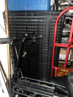 Nice 4‘ X 3‘ Black Dog Kennel