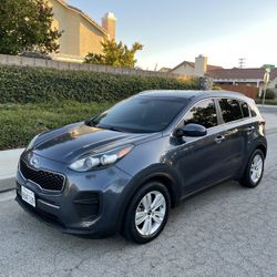 2018 Kia Sportage LX CLEAN TITLE 