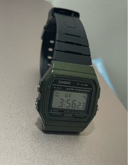 (Casio F-91W Watch Green Case (Pre-owned)