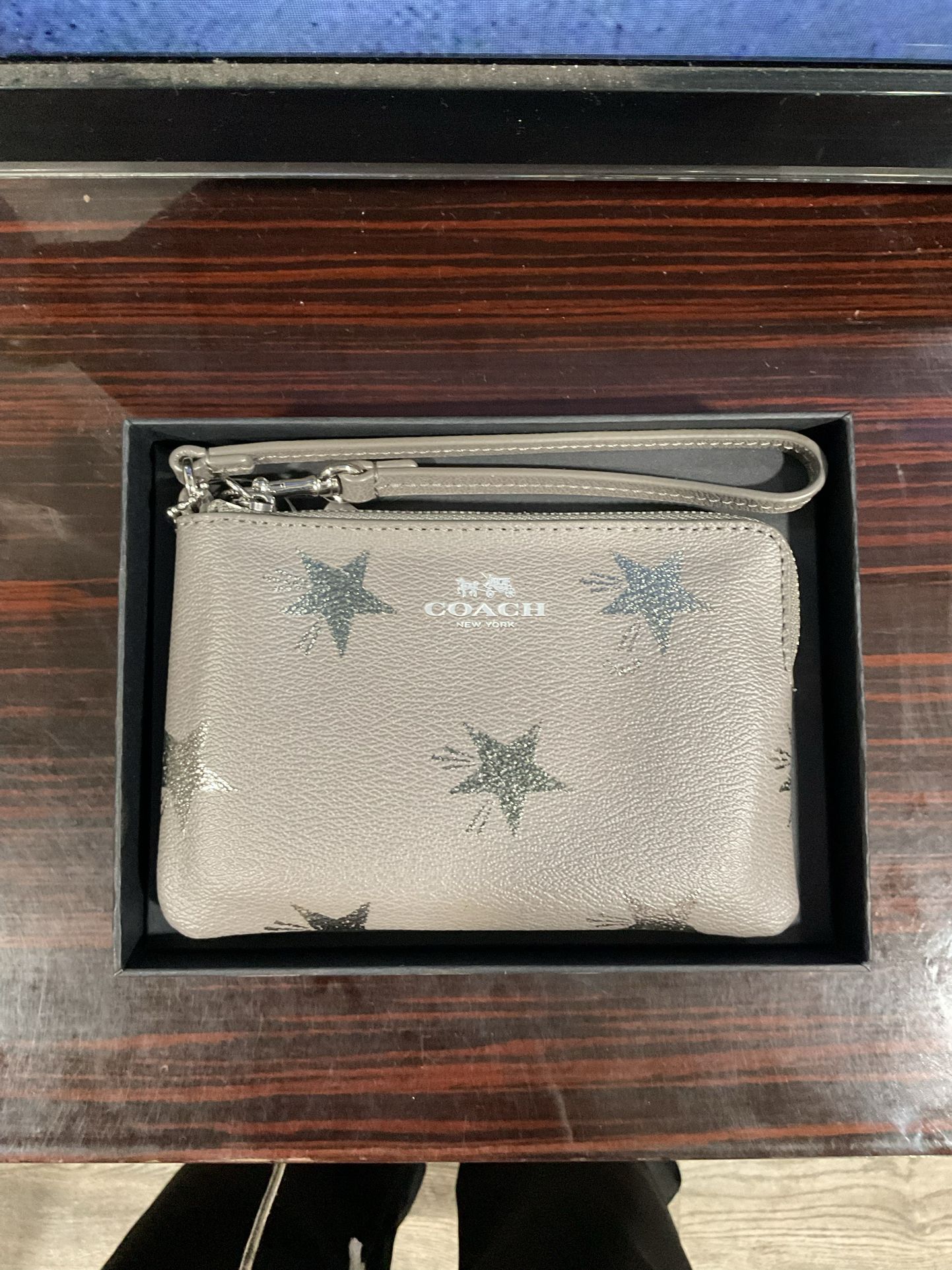 Coach Star Canyon Grey Leather Silver Wristlet Hand Bag