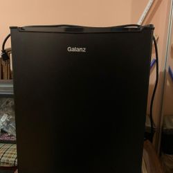 Mini Refrigerator 