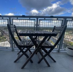 IKEA Table and 2 folding Chairs (Outdoor)