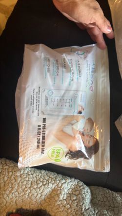 100-count pack of Abana Breastmilk Storage Bags 3 play 100 per ok $25 ea or $75 for all 3 pks