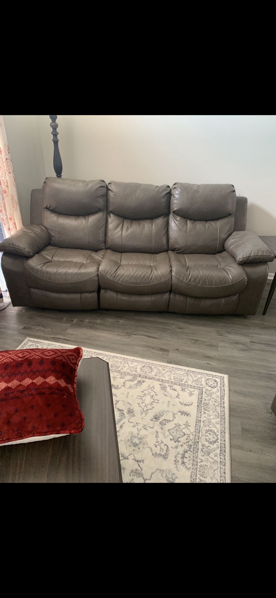 Recliner Couch Set