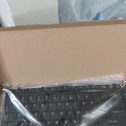 BRAND NEW - COMPUTER KEY BOARD  $5.