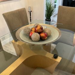 Beautiful Chic Tray With Decorative Pomegranates