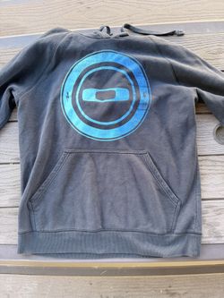 Oakley hoodie